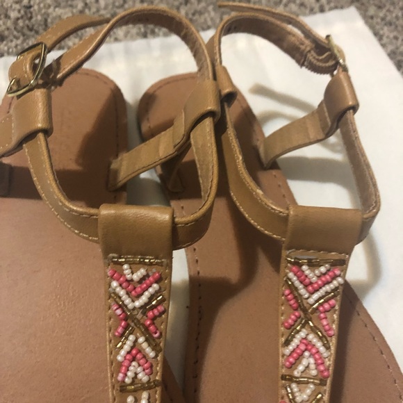 Sandals - Picture 2 of 4